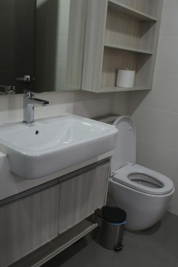 Suasana Suites D'Homestay Jb Town Johor Bahru Exterior photo